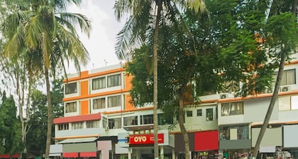 OYO Flagship 4387 Hotel Theem Plaaza