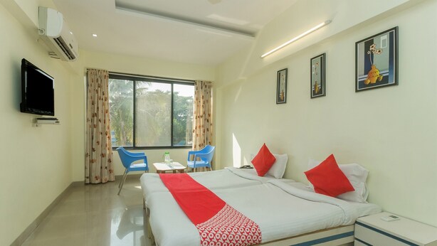 Unclassified image, 1 of 24, button - OYO Flagship 4387 Hotel Theem Plaaza (Nashik)