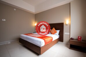 Bed sheets - OYO 9989 Hotel Classic Executive (Pune)