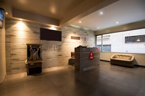 Reception - OYO 9989 Hotel Classic Executive (Pune)