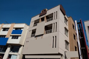 Exterior - OYO 9989 Hotel Classic Executive (Pune)