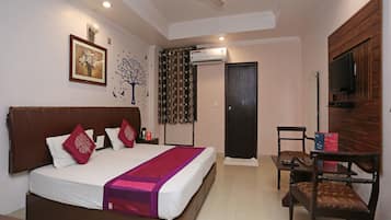 Double or Twin Room | Free WiFi