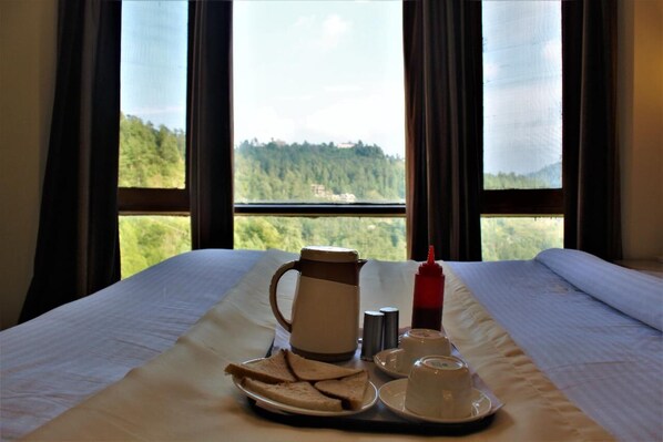Deluxe Room | Free WiFi - Hotel Golf Links Resort - Mashobra  (Shimla)