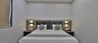 Hotel Limra Vadodara