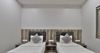 Hotel Limra Vadodara