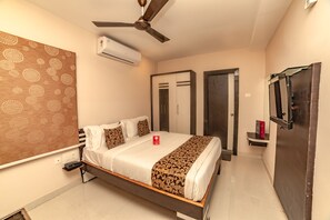 Free WiFi - OYO 9804 Hotel SR Residency (Vijayawada)