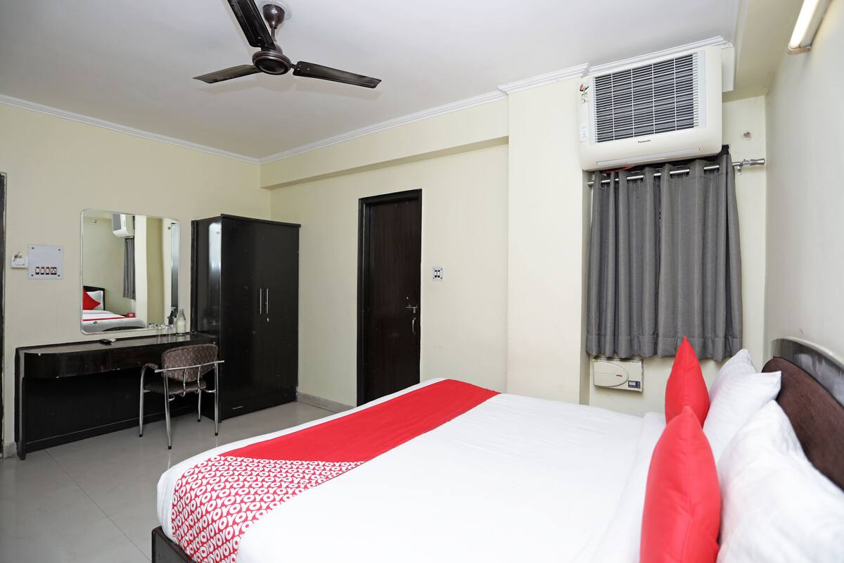 Habitación Deluxe con 1 cama matrimonial o 2 individuales, 1 cama King size | Wifi gratis