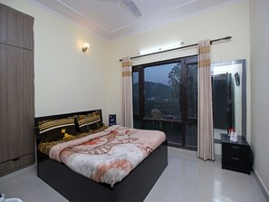 Double or Twin Room - OYO 9399 Home Valley View 2BHK Villa Sattal (Nainital)