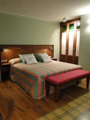 Suite, Balkon (Suite Cervola Blanca)