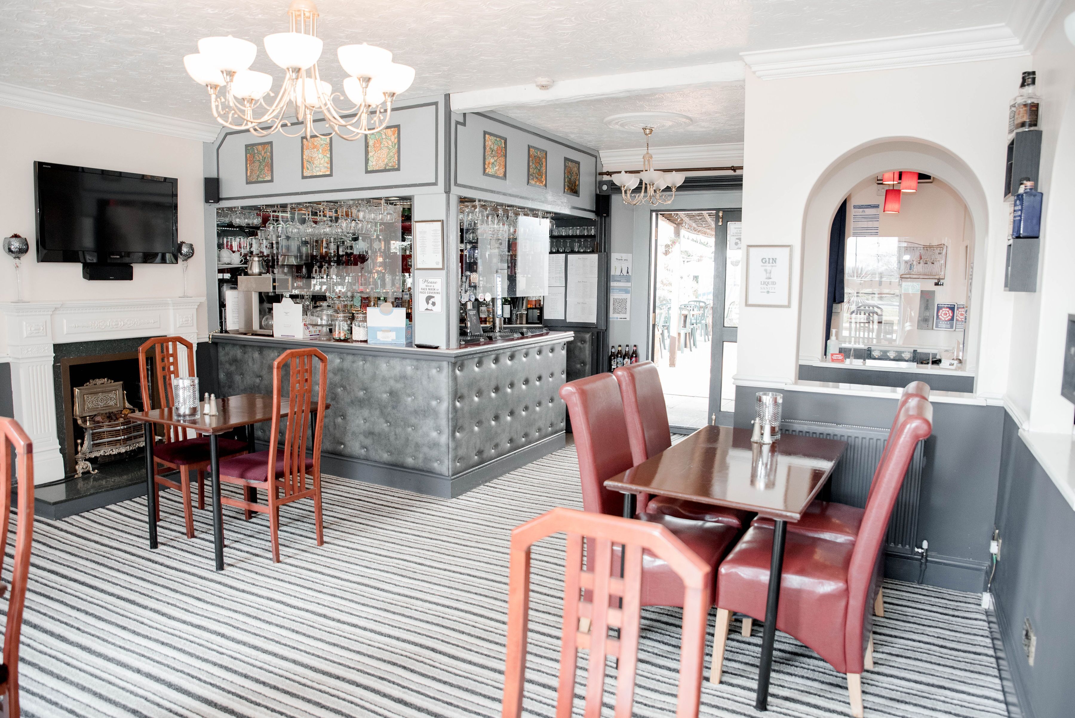 Bar (in der Unterkunft)