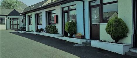 Fachada da propriedade