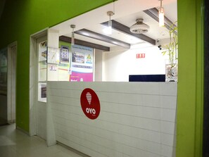 Reception - OYO 4018 Hotel Grand Ashwin (Nashik)