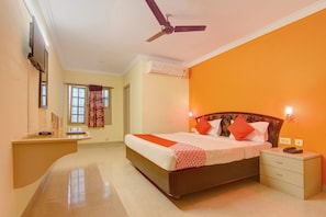 Camera con letto matrimoniale o 2 letti singoli | Minibar, Wi-Fi gratuito