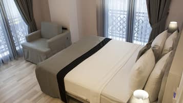 Superior Triple Room, Multiple Beds, Non Smoking, City View | Egyptian cotton sheets, premium bedding, minibar, in-room safe