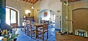 Apartment, 3 Bedrooms | Living room | Flat-screen TV, fireplace - Agriturismo Terra di Michelangelo (Caprese Michelangelo)
