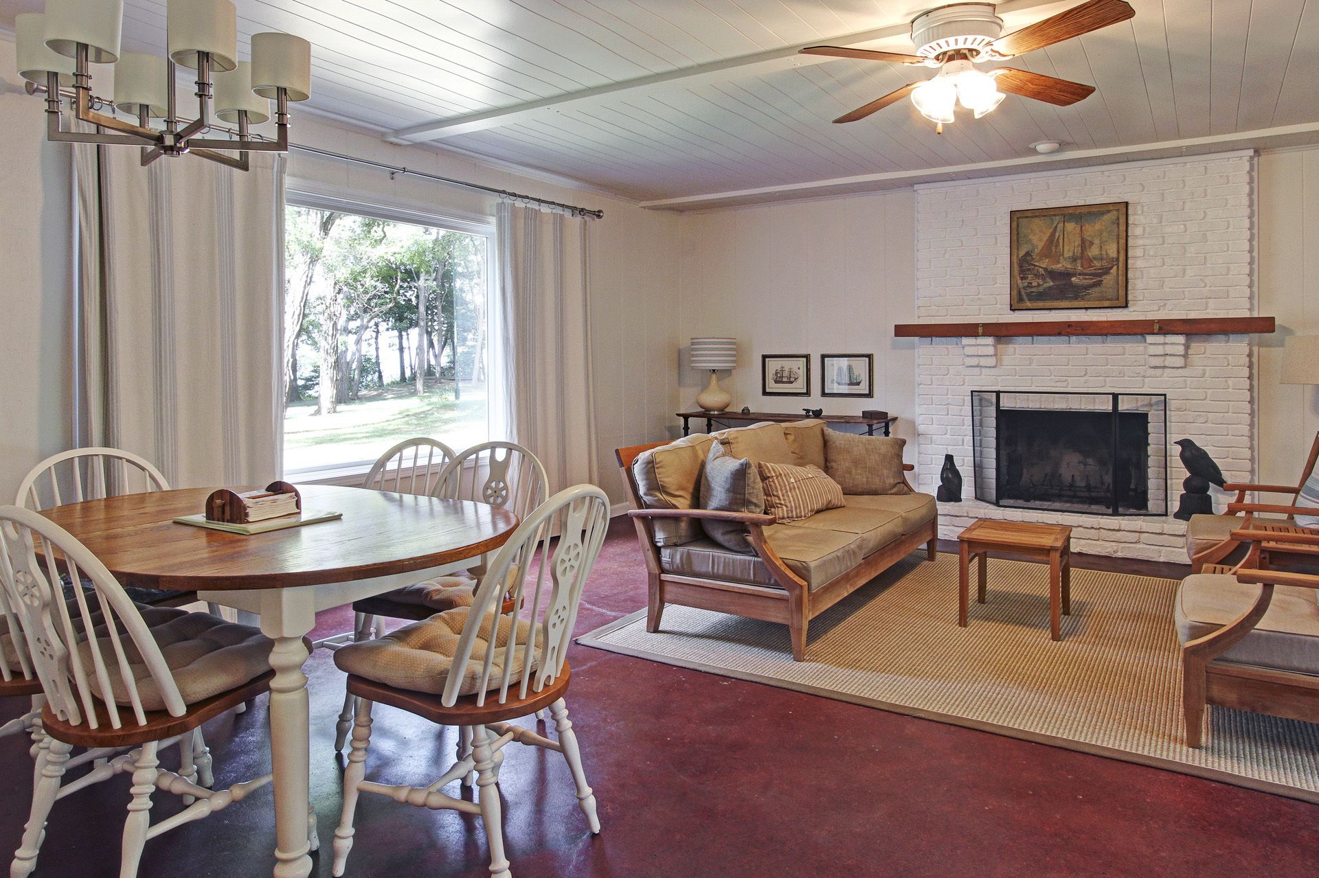 Cottage, 3 phòng ngủ, sát bãi biển | Phòng khách | TV màn hình phẳng, lò sưởi 