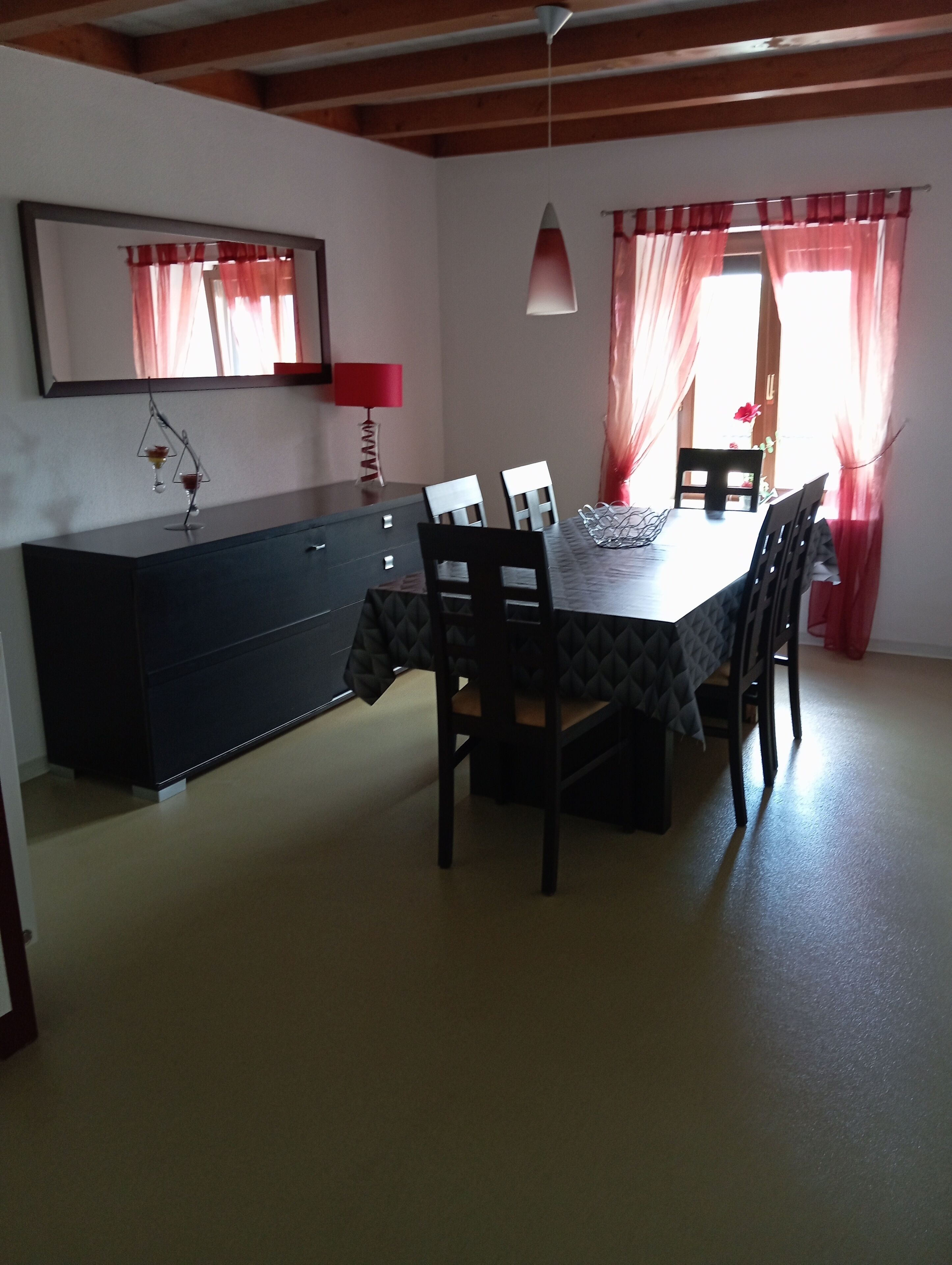 Cottage (Gîte du Grébiay) | Salle à manger