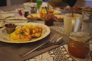 Desayuno a la carta incluido todos los días 