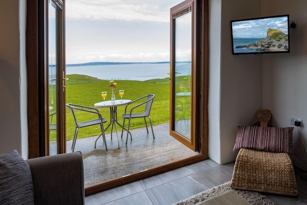 Cottage Tradition, 1 trÚs grand lit, vue océan | Terrasse/Patio