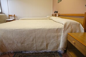 Triple Room, Mountain View