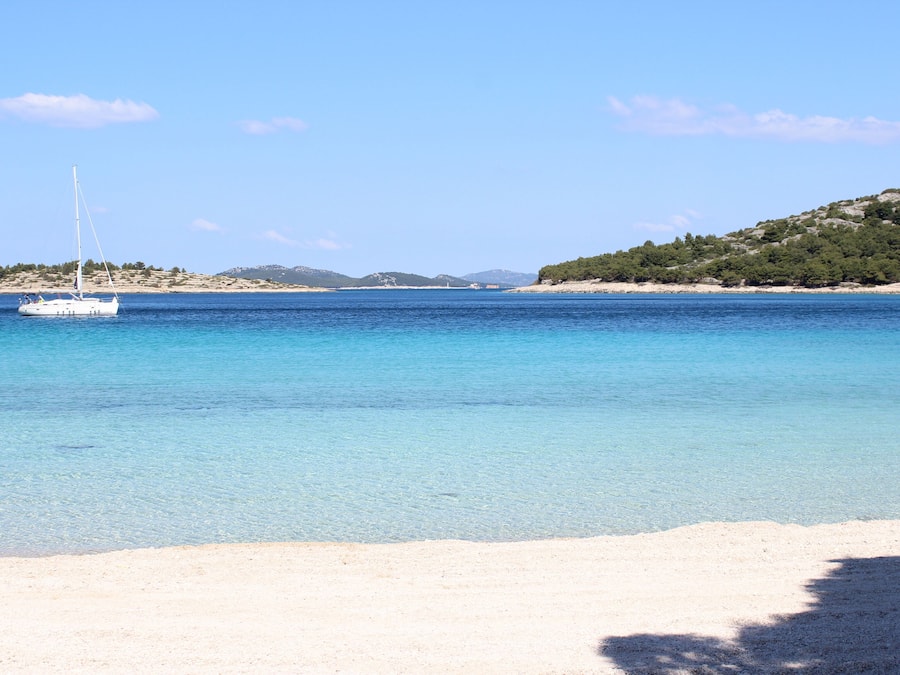 Una playa cerca, traslado desde/hacia la playa, camas de playa