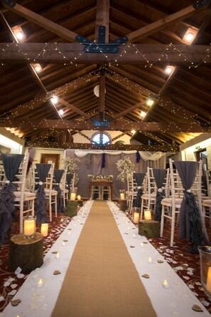 Häätilat sisätiloissa