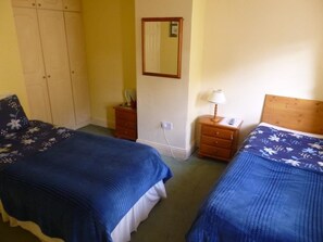 Twin Room - Dooley's Townhouse (Wexford)