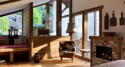 Berghi Hotel and Apartments