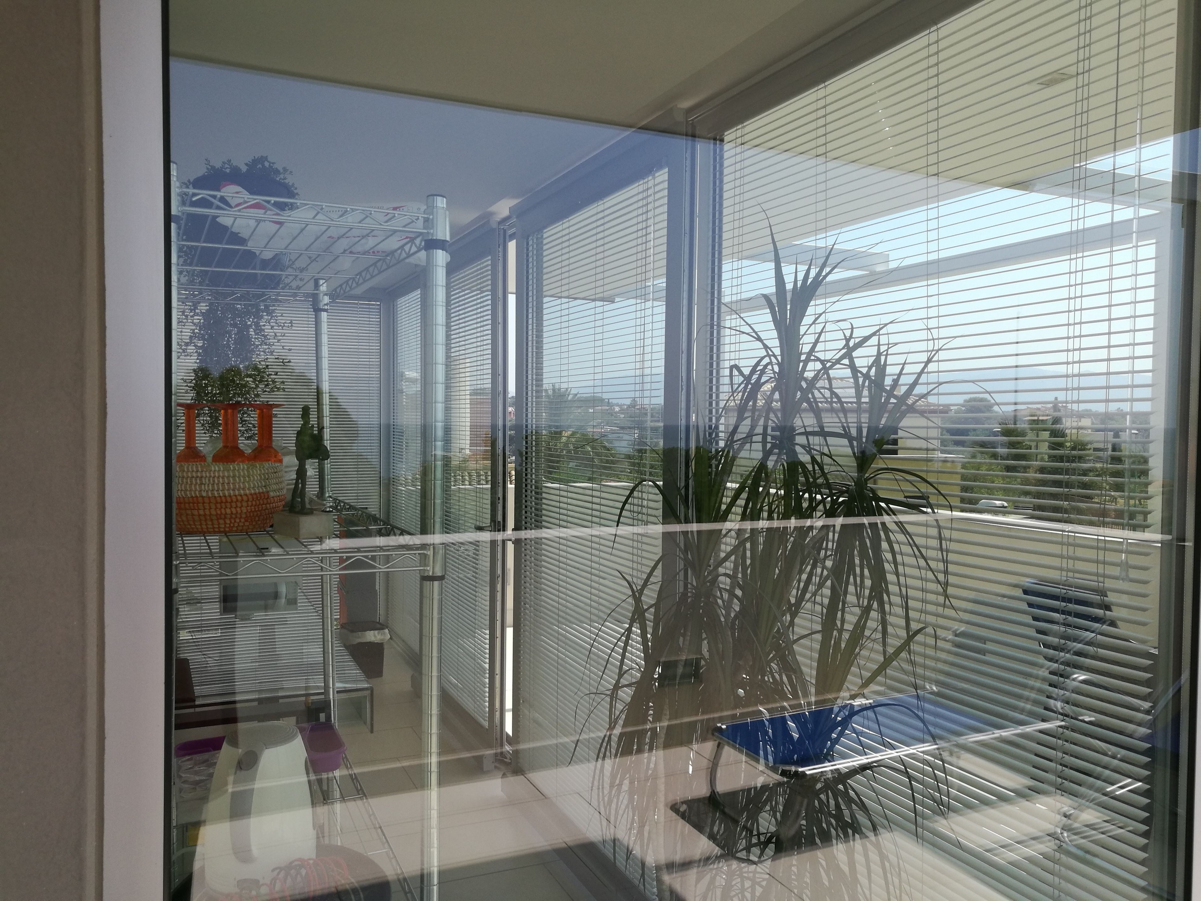 Suite – deluxe, terrasse, sjøutsikt | Bad | Dusj, regndusjhode, toalettartikler (inkludert) og hårføner