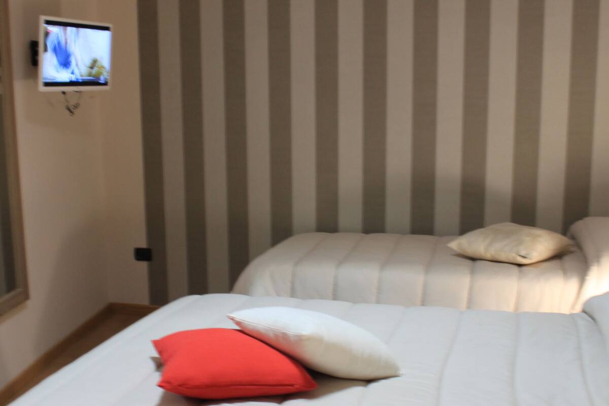 Minibar, in-room safe, soundproofing, free cots/infant beds
