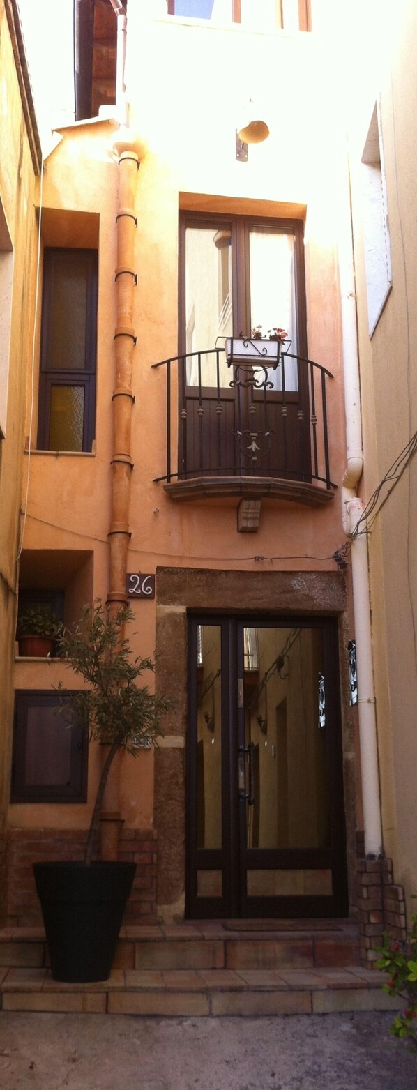 Front of property - La Corte Normanna (Sciacca)