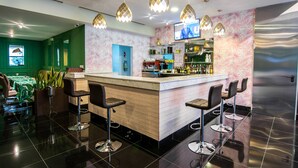 Bar (di hartanah)