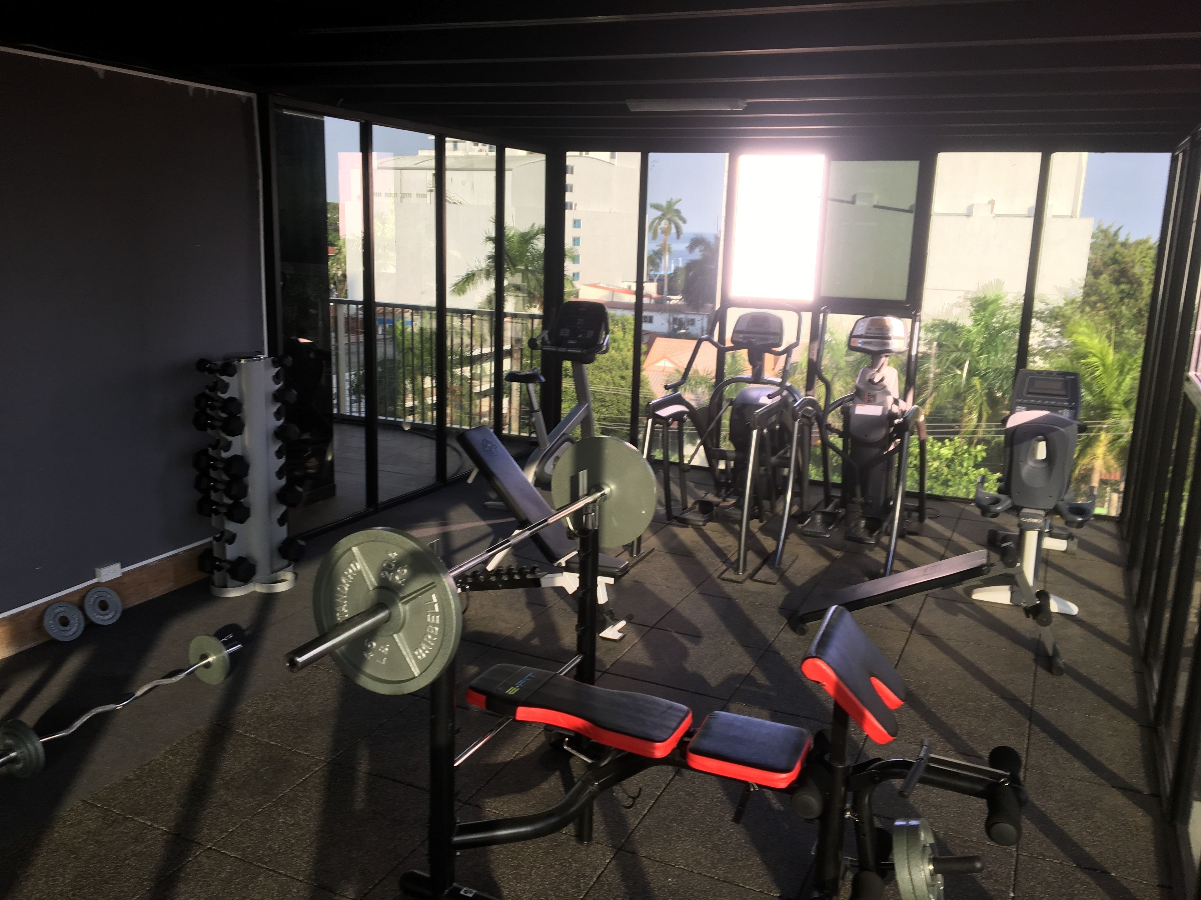 Foto - Innfiniti Hotel & Suites