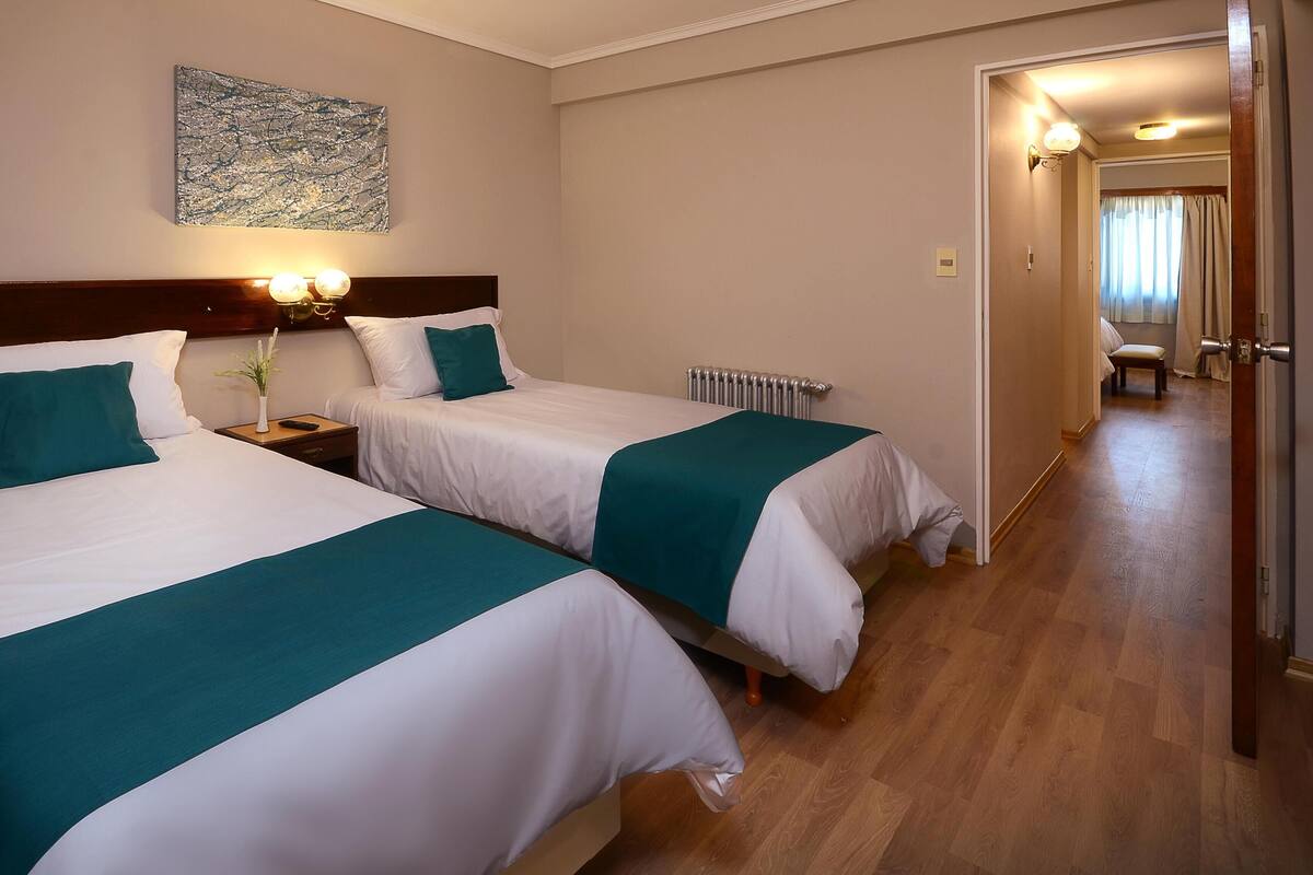 1 Schlafzimmer, Zimmersafe, Schreibtisch, kostenloses WLAN