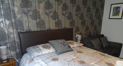 The Knowe Guest House