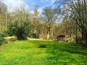 Property grounds - The Knowe Guest House (Callander)