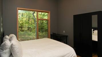 Nhà có thiết kế đặc sắc, 3 phòng ngủ, bồn tắm nước nóng | 1 phòng ngủ, truy cập Internet không dây miễn phí