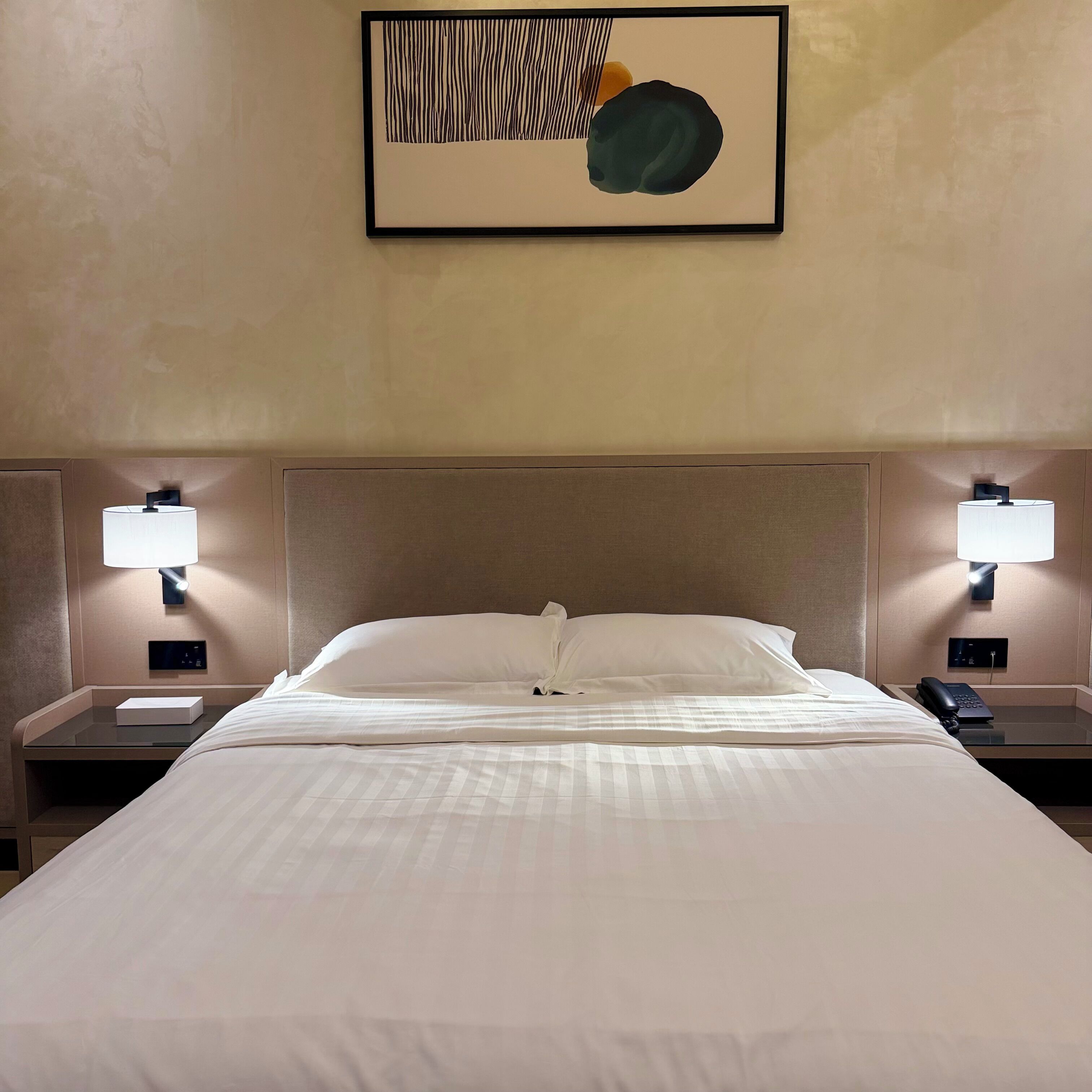Apartment, Two bedrooms | In-room safe, blackout drapes, free WiFi