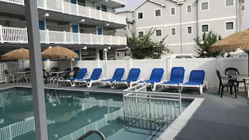 Seasonal outdoor pool