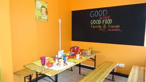 Breakfast area