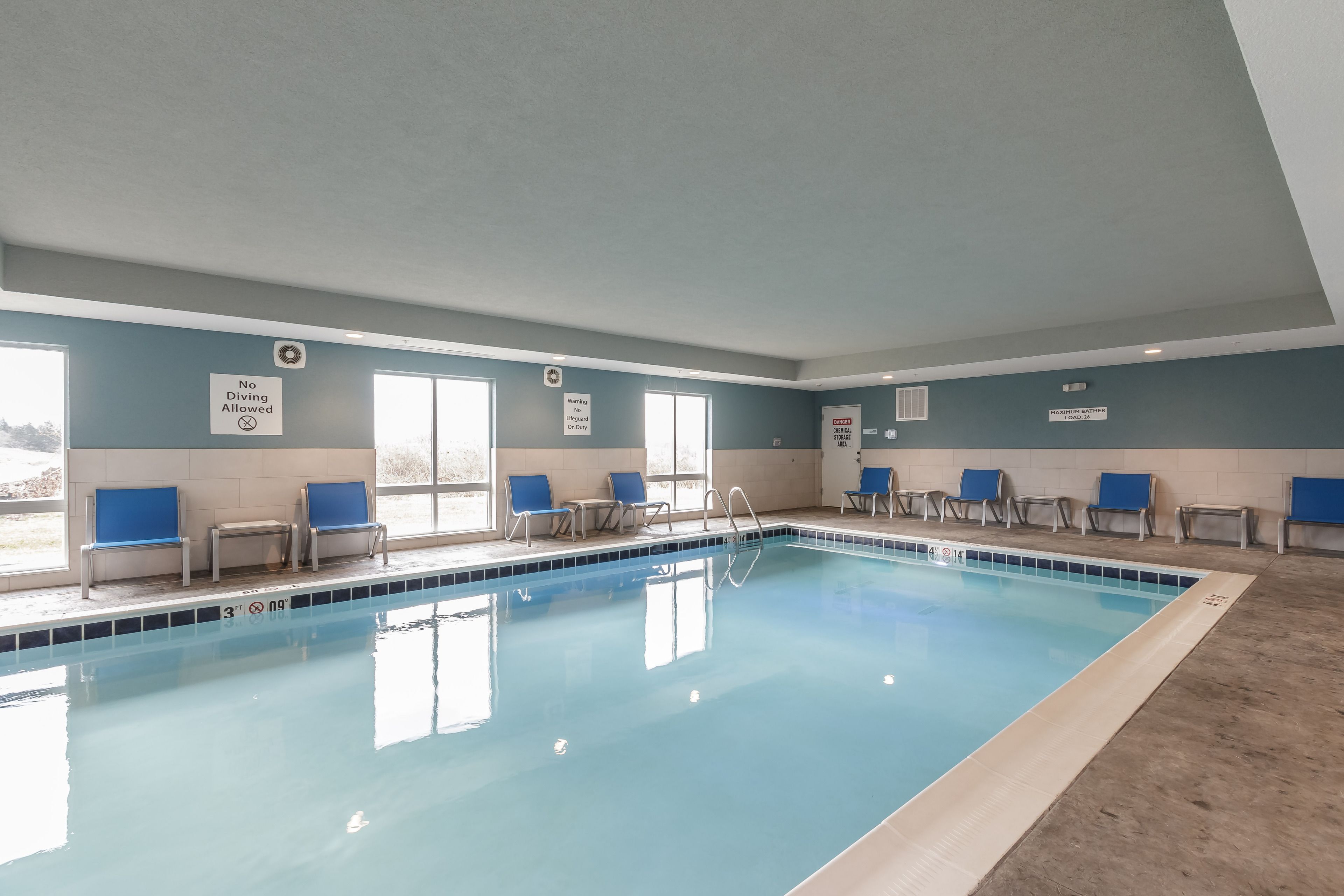 indoor pool, open 6:00 am to 10 pm, pool loungers