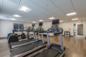 Fitness facility - Holiday Inn Express & Suites - South Bend Casino  by IHG (South Bend)