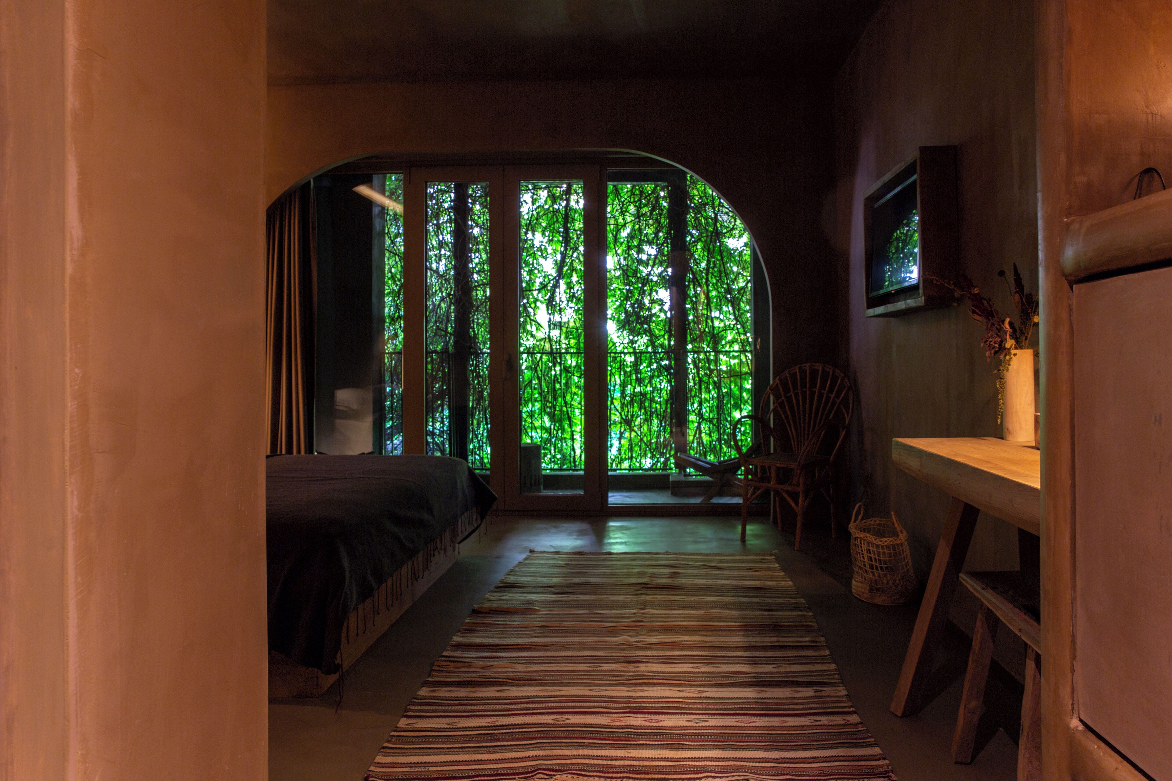 Medium Witcher Room | 1 bedroom, premium bedding, minibar, desk