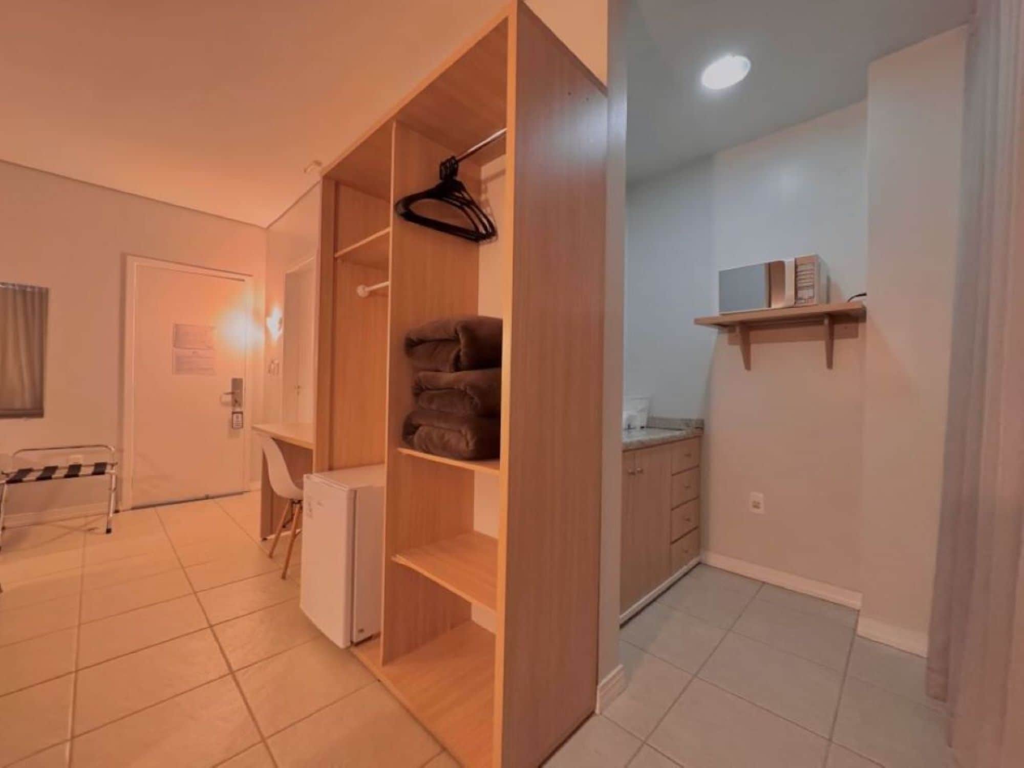 Family Room | Interior entrance