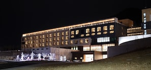 Exterior - Green Lagoon Hotel in Seorak (Sokcho)