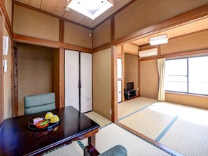 Standard Room - Ryokan Niko (Koganei)