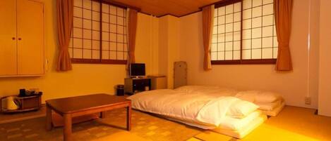 Traditional Single Room, Non Smoking