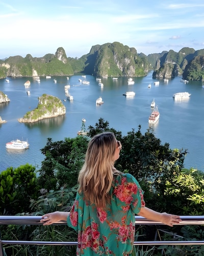Verdure Lotus Grandeur Cruise on Ha Long Bay