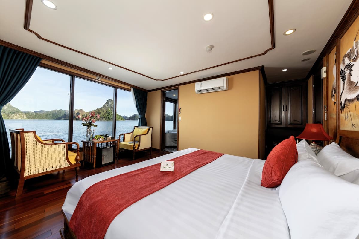 Executive Double or Twin Room, Balcony, Bay View | Premium bedding, minibar, in-room safe, desk