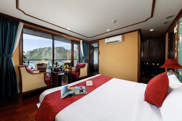Deluxe Double or Twin Room, Balcony, Bay View | Premium bedding, minibar, in-room safe, desk - Verdure Lotus Grandeur Cruise on Ha Long Bay (Ha Long)